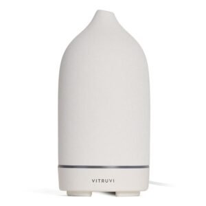 Read more about the article Unlock Better Sleep: 5 Ways the Vitruvi Stone Aromatherapy Diffuser Helps Combat Insomnia